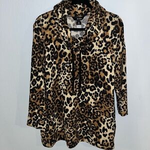 Ali Miles Black and Tan Cowl Neck Sweater